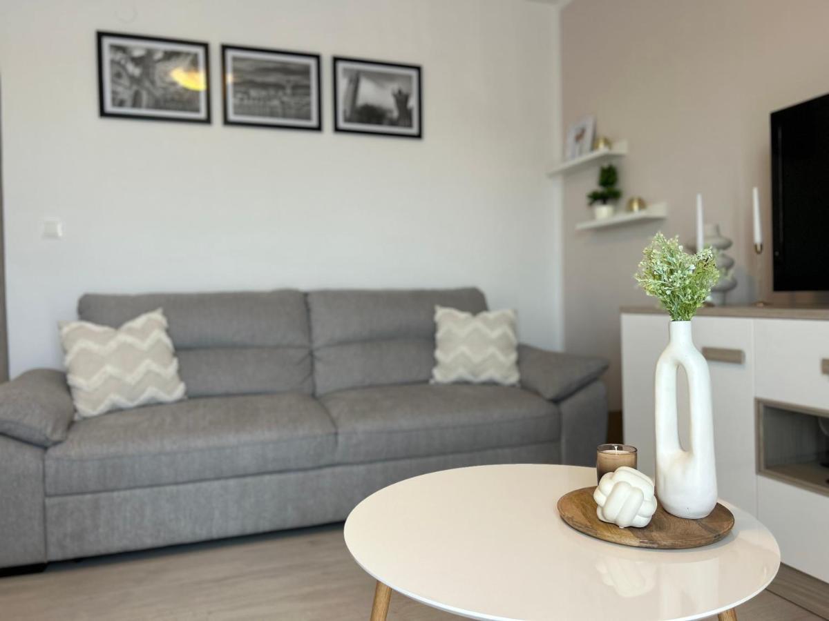 Apartment One Σπλιτ Εξωτερικό φωτογραφία