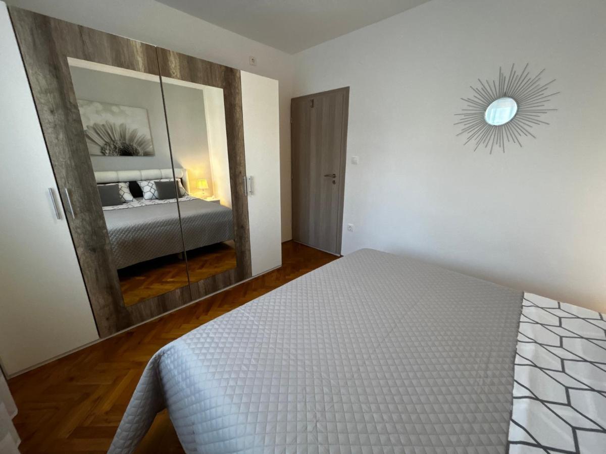 Apartment One Σπλιτ Εξωτερικό φωτογραφία